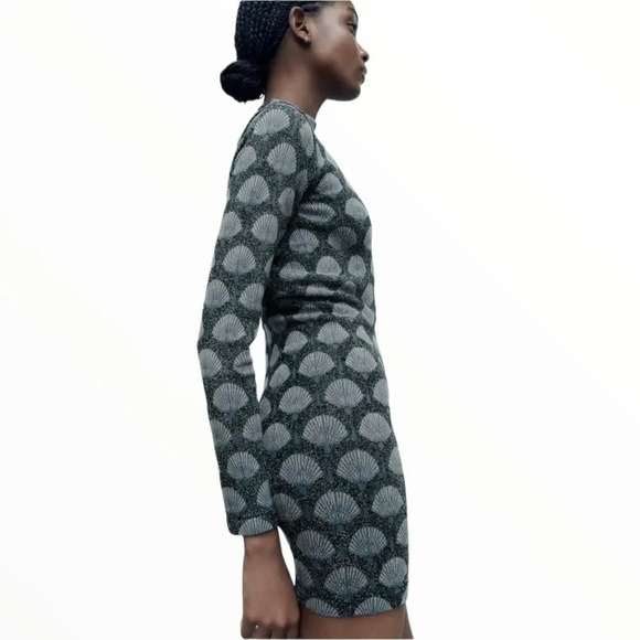 ZARA | Gray | SEAMLESS JACQUARD DRESS - Picture 3 of 11